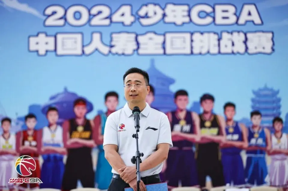 如何利用智能篮板实现个性化篮球训练_1